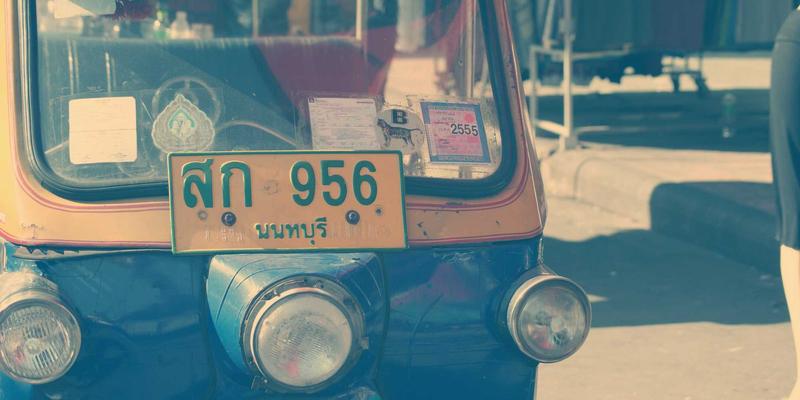 破解传承困局：家族企业代际传承中的治理结构优化方案